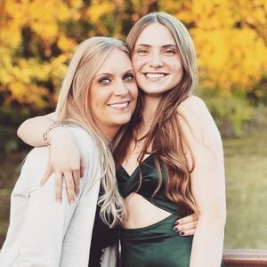 Meet your Posher, Corinne